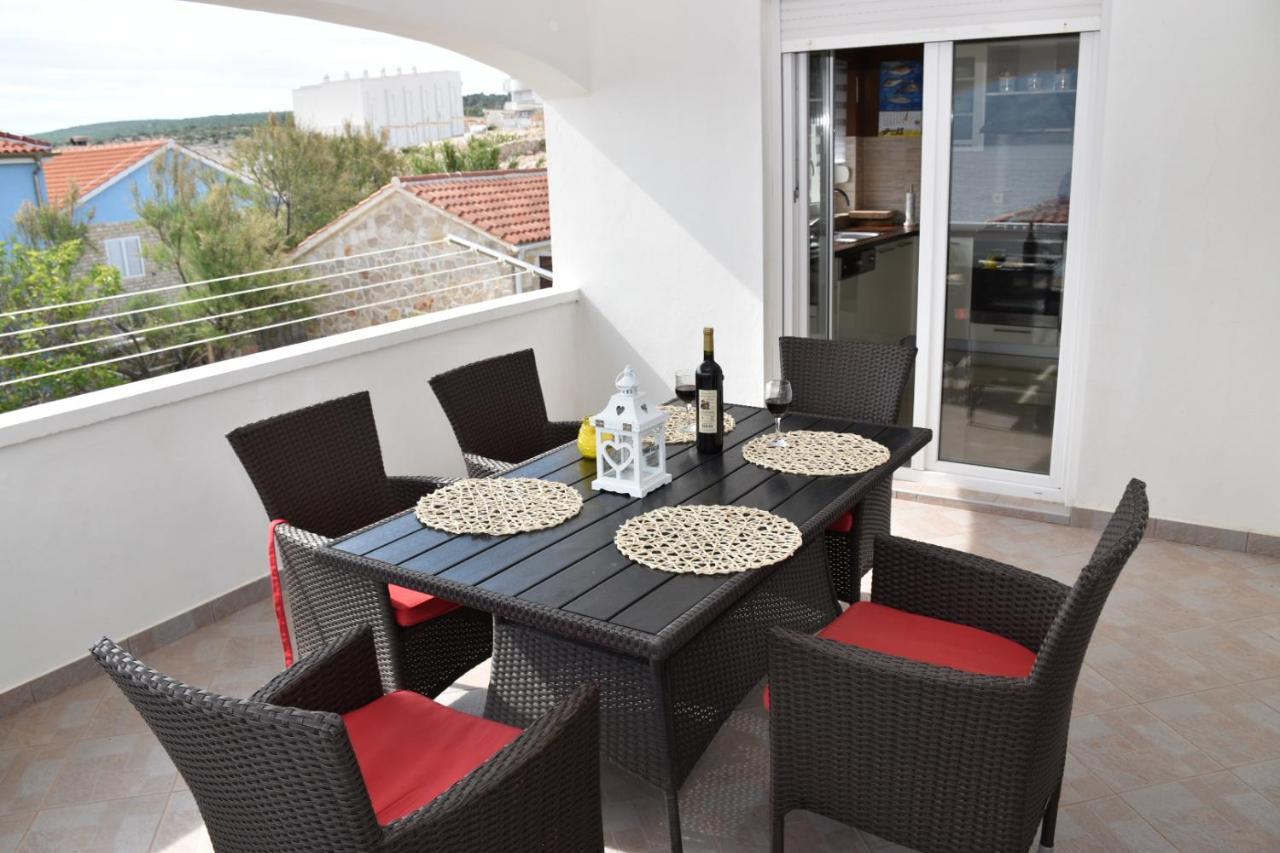 Apartments Piccolo Piaccere Ražanac Εξωτερικό φωτογραφία
